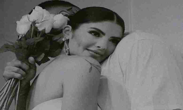 خطيب أصالة كامل ويكيبيديا عمرها ديانتها