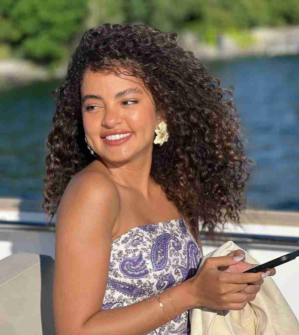 من هي أجواء الجودي السيرة الذاتية ويكيبيديا