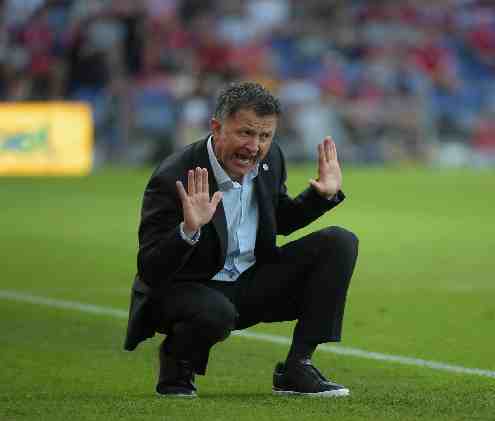 من هو المدرب خوان كارلوس أوسوريو مدرب نادي الزمالك الجديد ويكيبيديا السيرة الذاتية؟